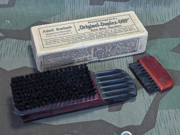 Duplex Static Clothing Brush DRP In Box