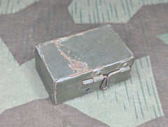 Wehrmacht Medical Needle Nadeln Tin