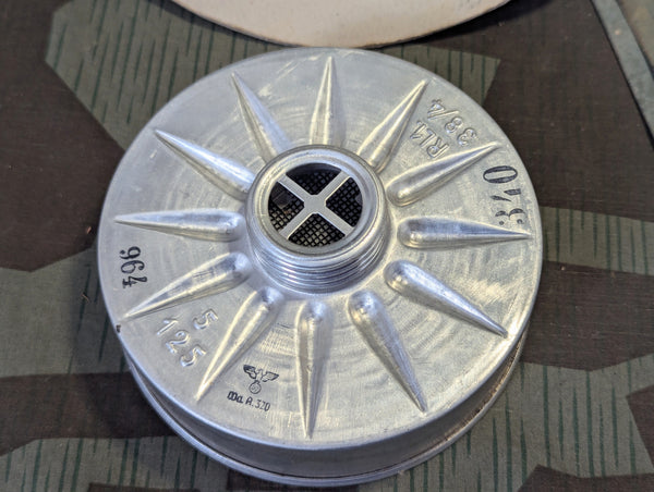 VM37 Volksgasmaske Luftschutz Gas Mask w/ Box