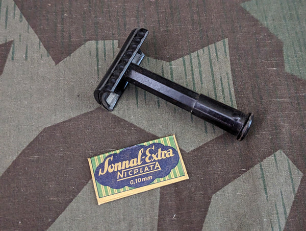 Bakelite Razor