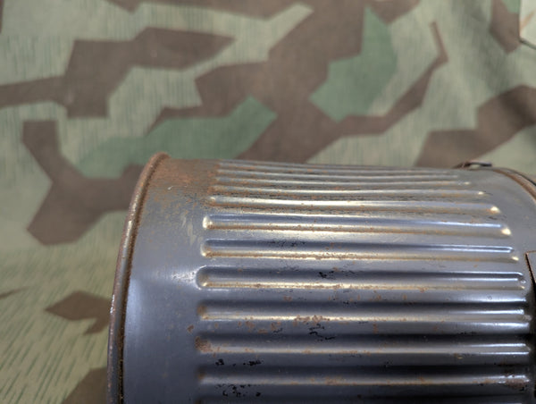 VM37 Volksgasmaske in Cannister