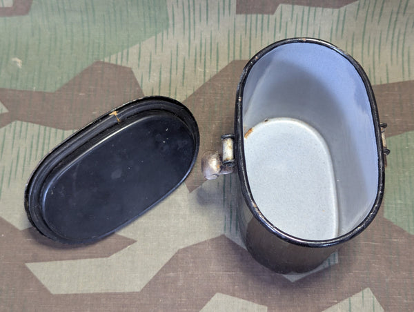 Black Enamel Food Container with Handle Sfinx