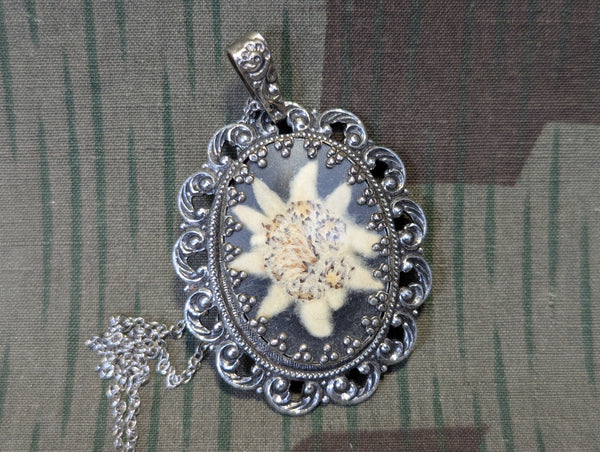 Edelweiss Flower Necklace
