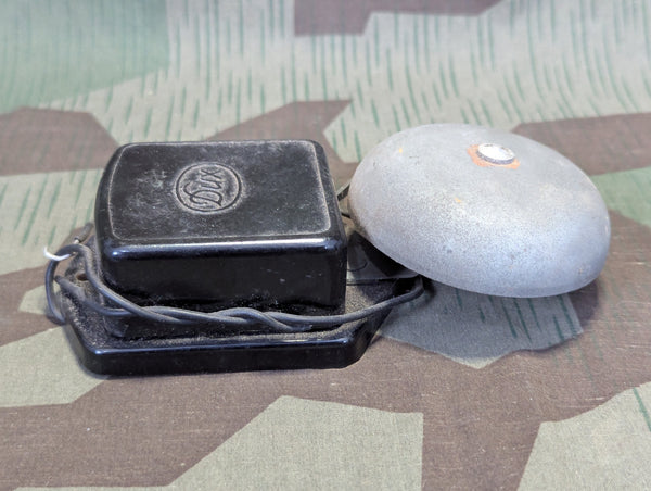 Dux Bakelite Doorbell (Postwar)