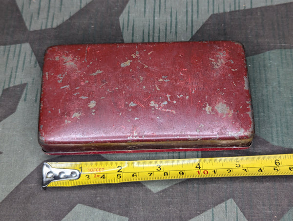 Phyllis Loose Tobacco Tin