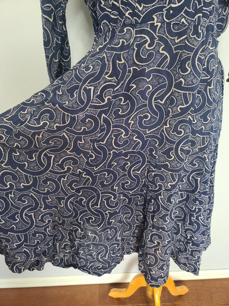 German Print Dress DRP Zipper Handmade <br> (B-37" W-29.5" H-43")
