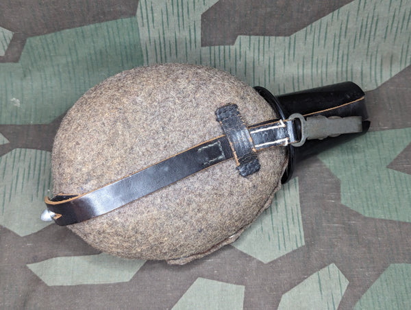 R.B.Nr. 3/4L Canteen