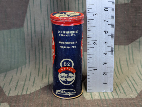 1935 Schleussner Tempo Gold Film Canister