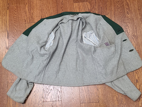 Vintage German Men's Trachten Jacket (Small)