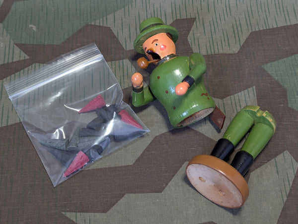 Vintage Räuchermann Hunter