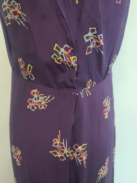 Purple Dress with Bow Print <br> (B-40" W-30" H-37")