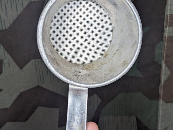 German Fine Sieve with Loose Handle