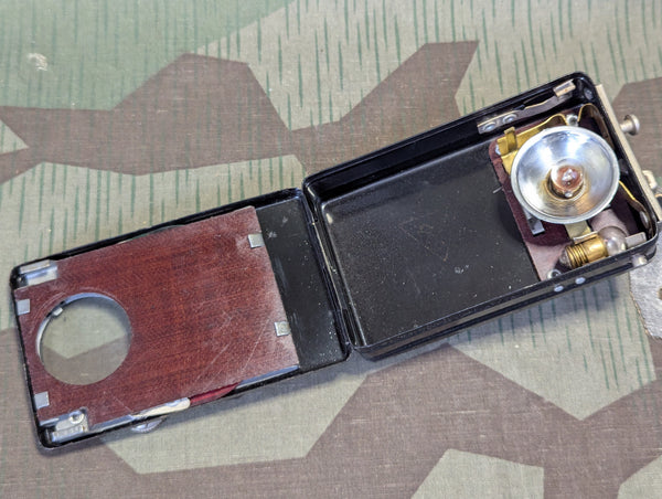 Military Style Flashlight (NEEDS WORK)