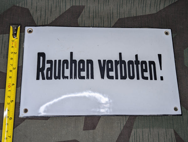 Period Enamel Rauchen Verboten Sign