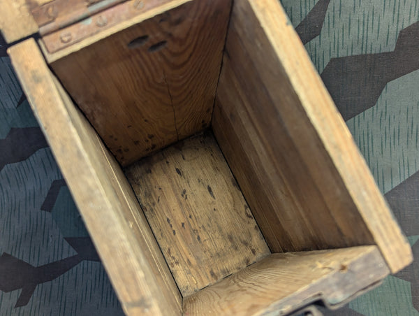 1940 8mm MG Tracer Ammo Box