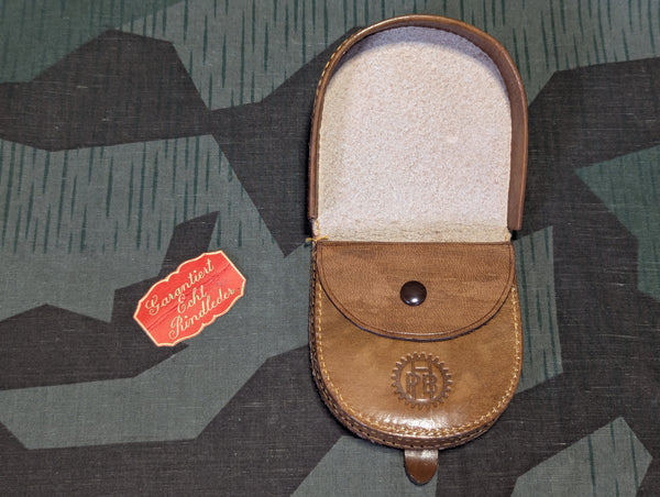 Original Deadstock Leather Wallet Horseshoe Form Light Brown