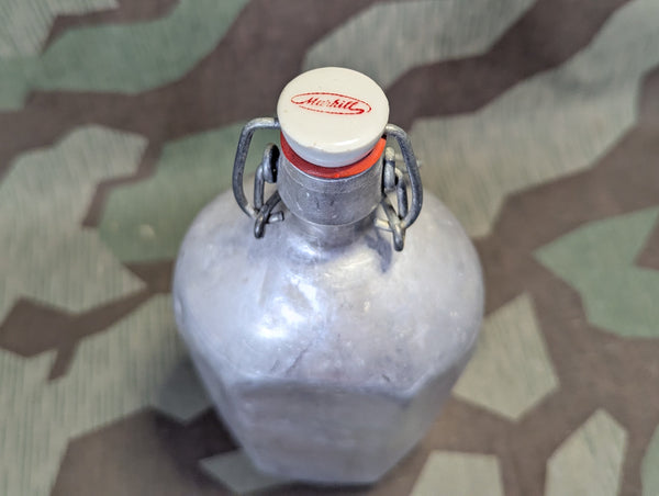 Markill Aluminum Flip Top Bottle