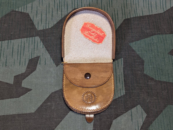 Original Deadstock Leather Wallet Horseshoe Form Light Brown