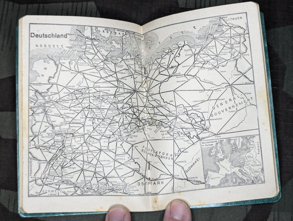 Taschen Merkbuch Pocket Calendar from 1942