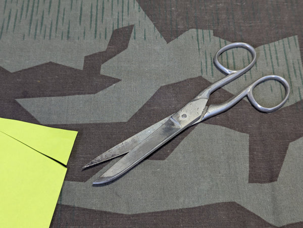 Solingen German Scissors Working