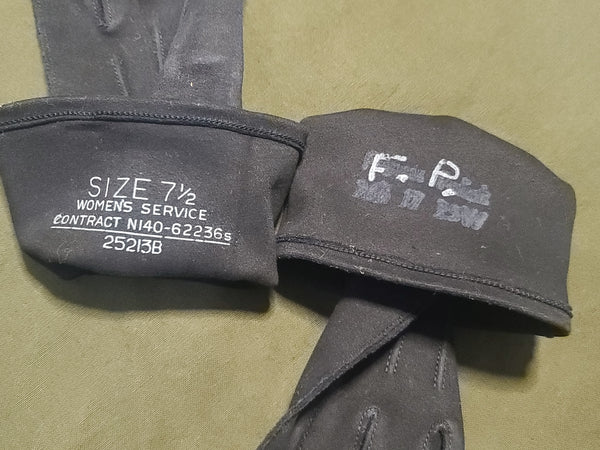 Navy WAVES or NNC Nurse Gloves (Size 7 1/2)