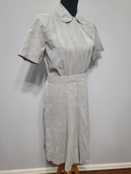 Navy WAVES Work Uniform Seersucker Dress <br> (B-38" W-29" H-37")