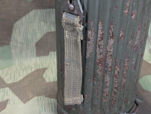 AEMA 1940 Gas Mask Can and Mask