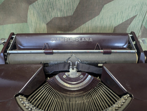 1941 Bakelite Olympia-Plana Dutch Occupation Typewriter Amsterdam