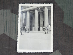 Photo Changing of the Guard at the Tomb of the Unknown Soldier