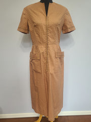 Brown Zipper Front Dress <br> (B-40" W-31.5" H-40")