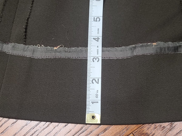 WAC Officer Uniform Jacket and Skirt <br> (B-32" W-26" H-35")