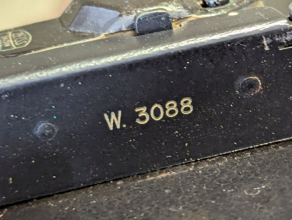 Zeiss Ikon Kinamo 16mm Film Camera 1930's Tessar Lens