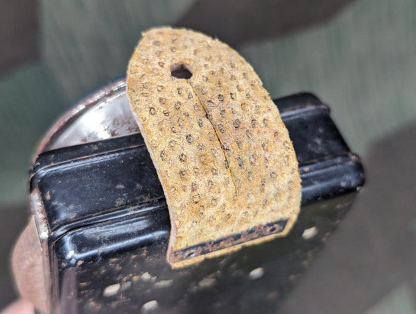 Daimon 2361 Flashlight with Button Tab