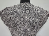 Black and White Print Dress Flower Belt Buckle <br> (B-42" W-36" H-41")
