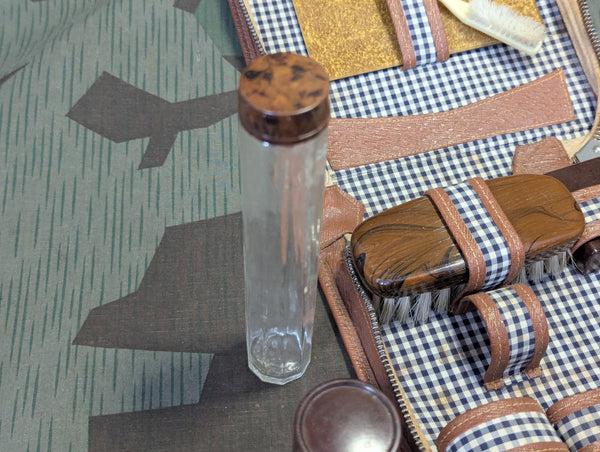 Nice Hygiene Kit Bakelite Components