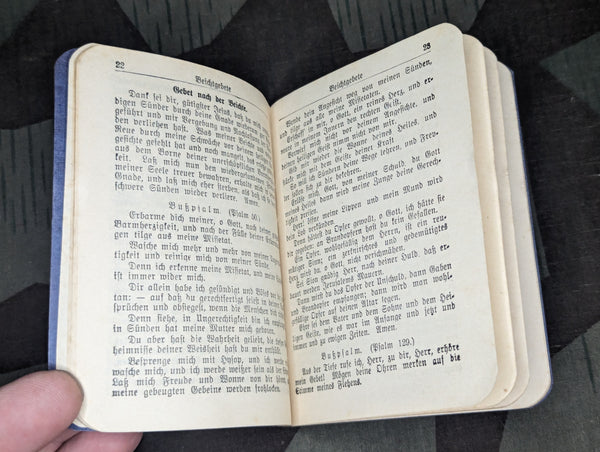 Catholic Feldgesangbuch Heer Army (WWI era)