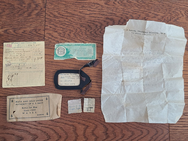 Named WAVES Grouping (Seersucker Jacket, Garrison Cap, Service Hat & Covers and More)