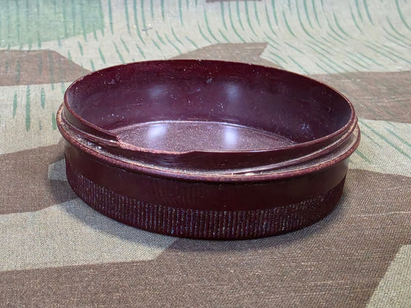 Bakelite Pin Container Rounded Lid for Darning