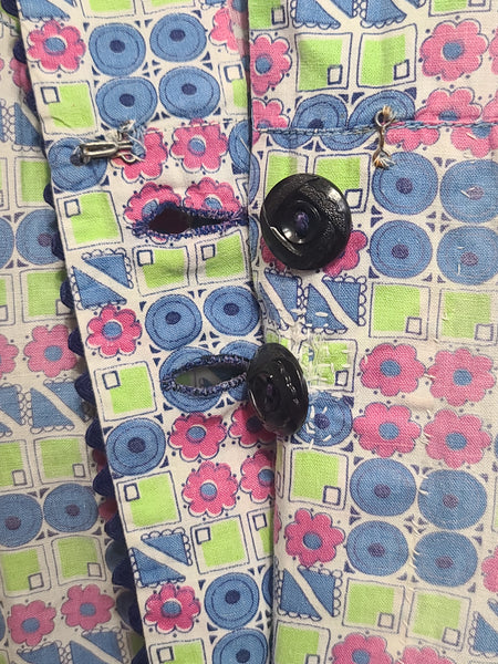 Colorful Print Button Down Dress <br> (B-52" W-44.5" H-52")