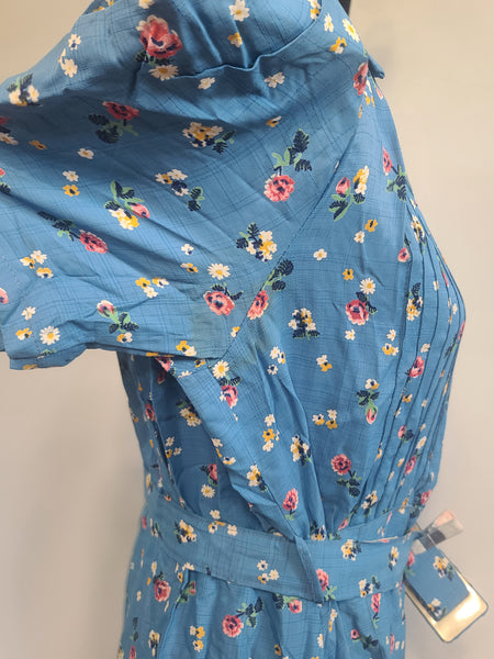 Blue Flower Print Dress and Belt <br> (B-41" W-36" H-44")
