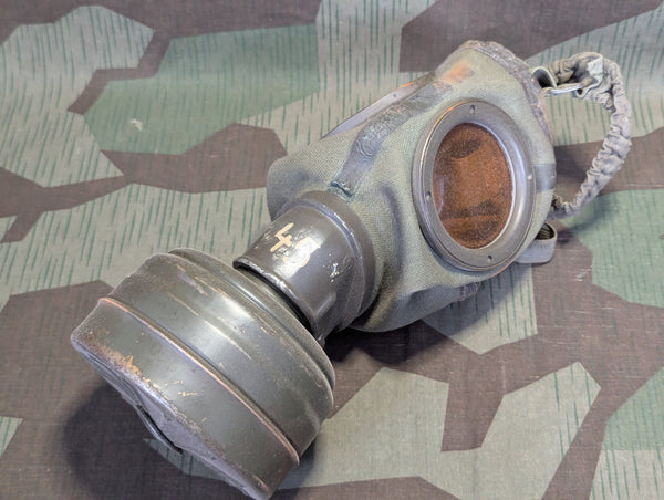 AEMA 1940 Gas Mask Can and Mask