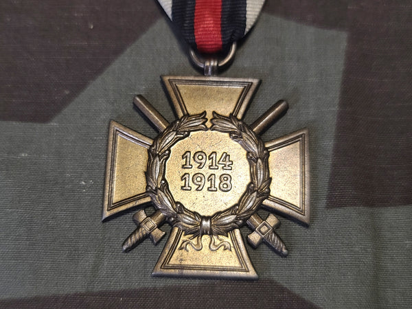 WWI Honor Cross w/ Swords Hindenburg Cross