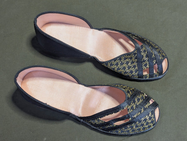 Gold & Black Peep Toe Shoes Wedge Sandals NOS in Box (~Size 6)