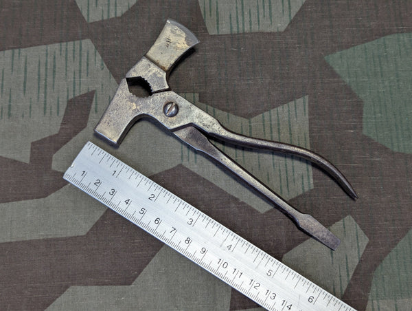 Communications Pioneer Universalwerkzeug