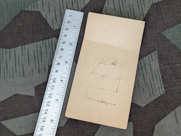 11 Paper Buttons on Card