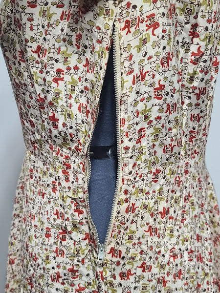 Elephant Novelty Print Dress <br> (B-44.5" W-38" H-49")