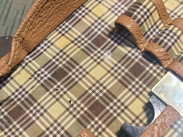 Hygiene Kit Bakelite Pieces