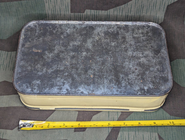 Backwunder  Large Aluminum Baked Goods Tin