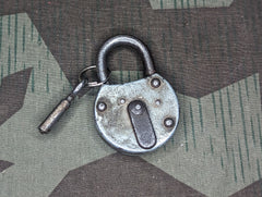 Small Period German Lock with One Key
