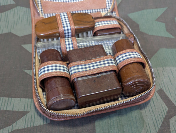 Nice Hygiene Kit Bakelite Components